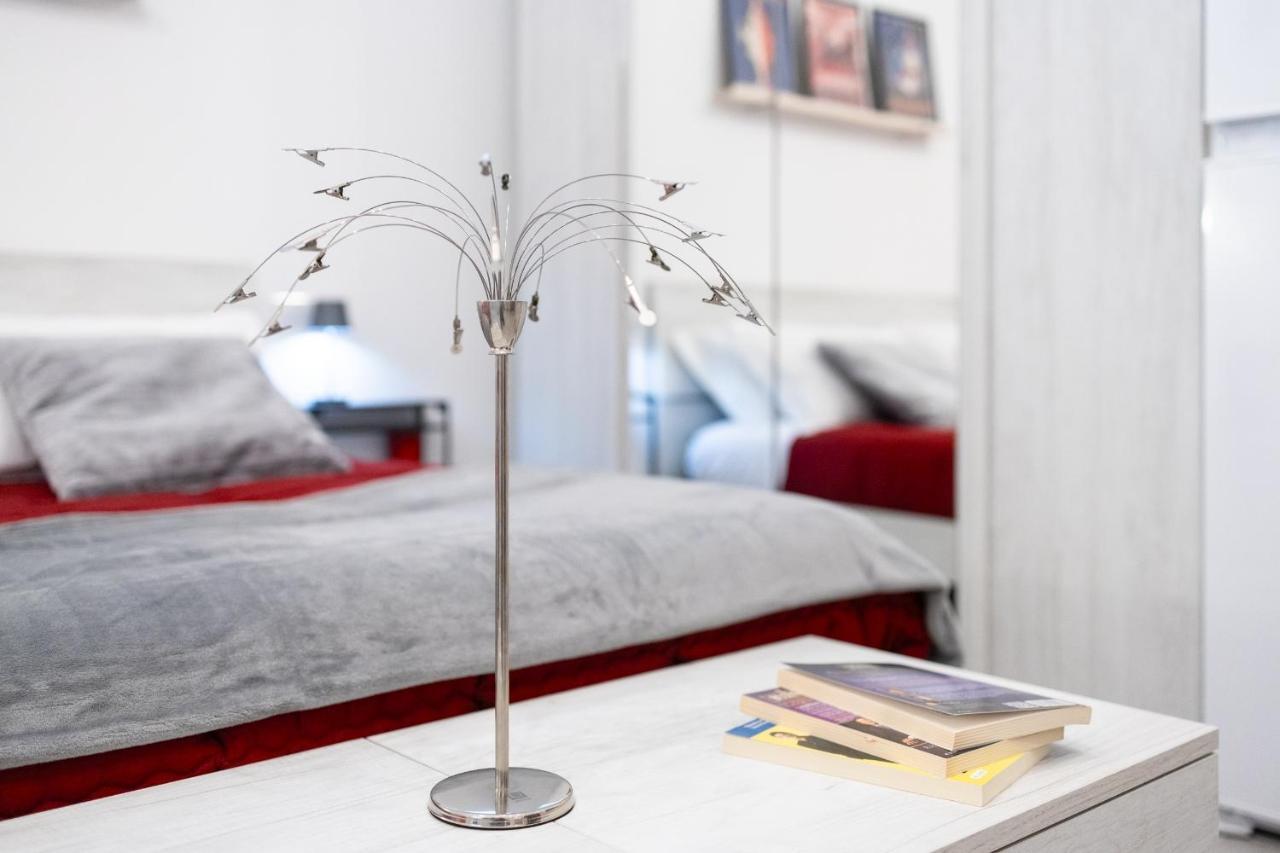 Duomo-Sesto M1 Relax Campari Wi-Fi & Netflix Apartment Сесто Сан Джовани Екстериор снимка
